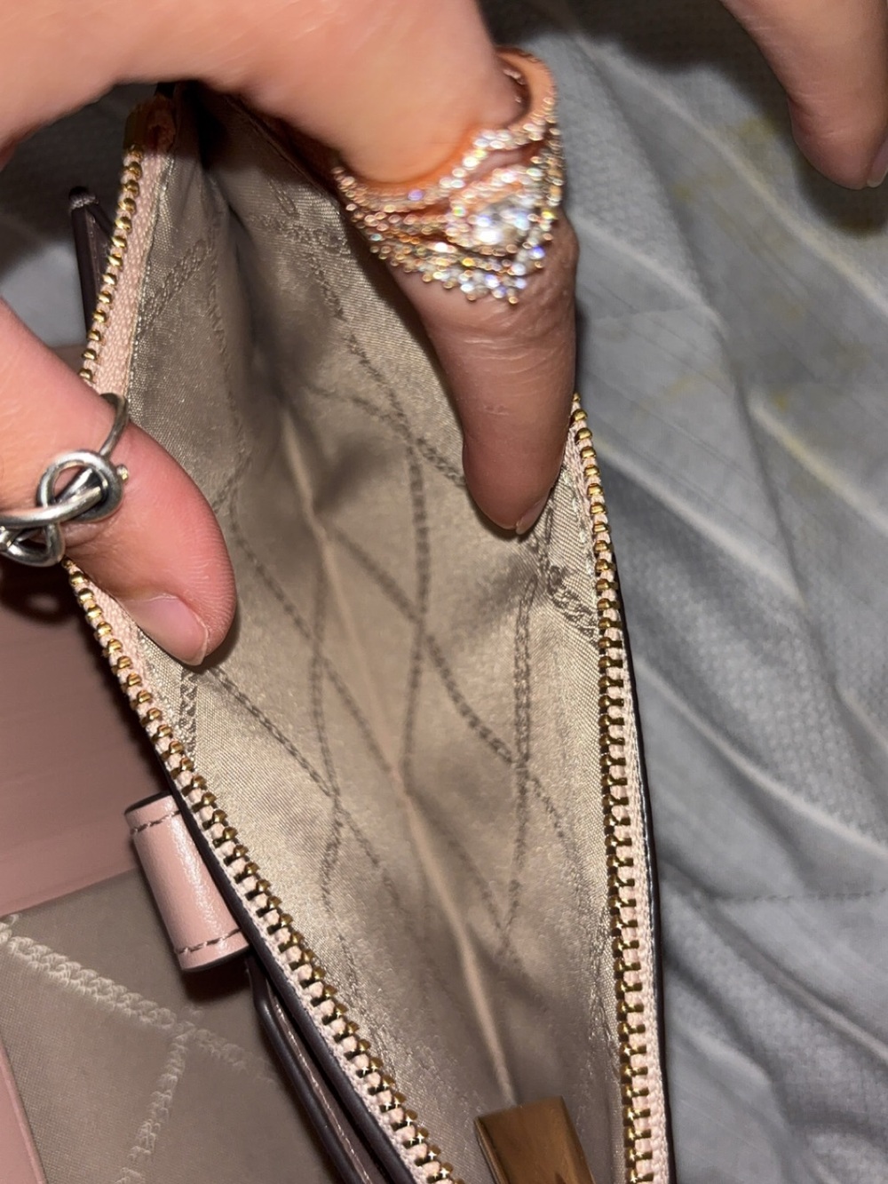 NWNT Michael Kors Blush Pink Leather Zip Wallet with Gold Hardware - Picture 7 of 8